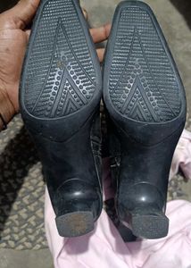 Women Chelsa Boots