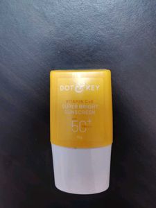 Dot & Key Vitamin C+E Super Bright Sunscreen