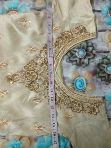 Elegant Embroidered Kurta Set