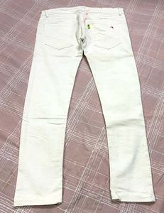 WHITE SPYKAR JEANS