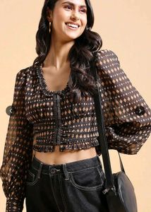 Chic Black &amp; Gold Diamond Print Crop Top
