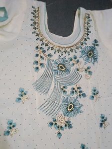 Elegant Embroidered Salwar Kameez Set