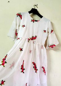 White floral bell sleeve dress