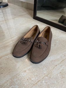IKOHO Stylish Brown Loafers with Tassel Detail