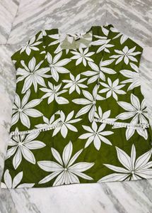 Stylish Green Floral Print tunic