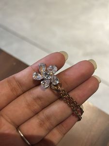 Sparkling Flower Pendant Necklace