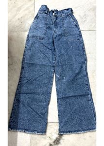 Flared Jeans | Waist 28 | High Waisst