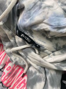 Zudio Tie-Dye Cropped Hoodie