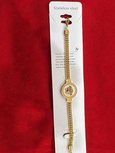 Elegant Gold-Tone Chain Bracelet