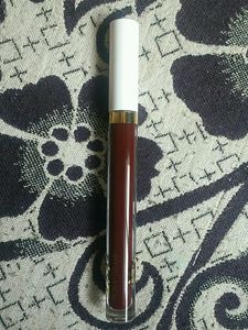 Liquid matte finish lipstick( outer cover not there)