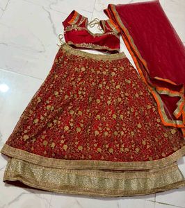 bridal red Embroidered Lehenga Choli Set