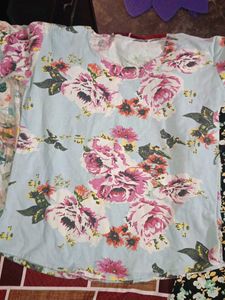 4 WOMEN Cute Floral &amp; Pink Tops Bundle