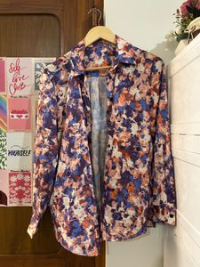 Abstract Print Button-Up Shirt