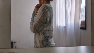 Unique Print V-Neck Long Sleeve Top
