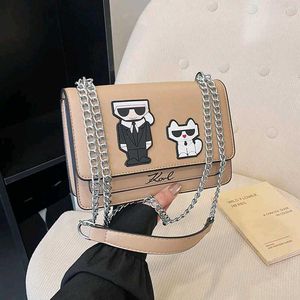 SLING BAG