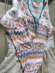 Vibrant Ethnic Kurta from pantaloons