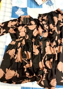 Elegant Black &amp; Brown Floral Kurta Set