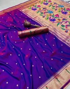 NewTrending muniya Paithani Saree