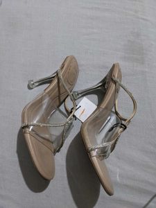 Zara Rhinestone Beige heels Size 40