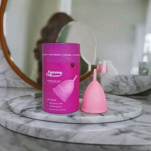 FEMME MENSTRUAL CUP