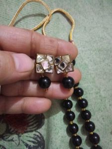 Elegant Black &amp; White Beaded Necklace Set