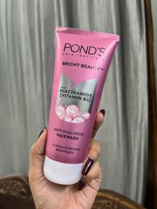 Pond's Bright Beauty Anti-Dullness Facewash