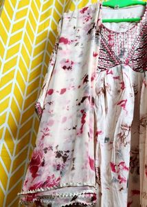 Elegant Printed Kurta