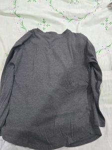 Pack of two tops in one frame