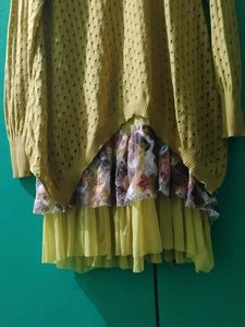 Pre Winter Top With Net In Bottom
