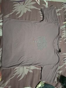 ​Tree Graphic Crewneck T-Shirt