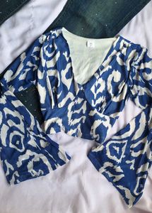 Pretty Bell Sleeve Top