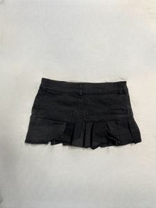 h&amp;m macro mini skirt