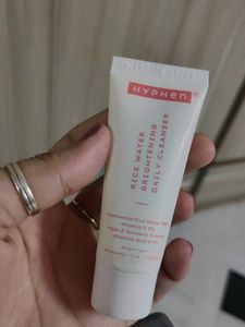 Hyrphen Rice Water Brightening Cleanser