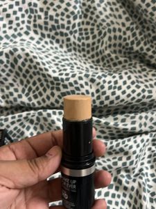 Makeup Forever UltraHD COVERSTICK FOUNDATION