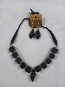 Black Resin Beads Set