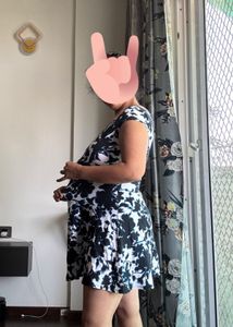 Floral Cap-Sleeve Skater Dress