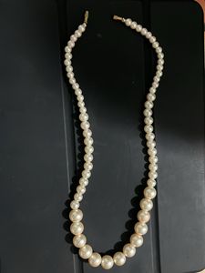 pearl necklace