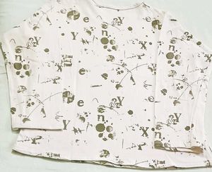 Unique Graphic Print Long Sleeve Top