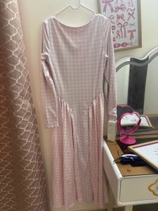 Chic Pink Gingham Square Neck Dress