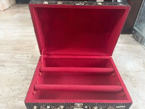antique bangle box