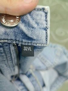 zudio Light Wash Flare Jeans