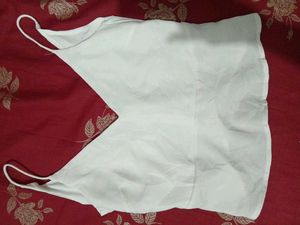 🤍🪩 Y2K White ZARA Camisole Top 🪩🤍