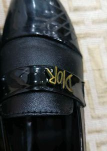 Stylish Black Loafers