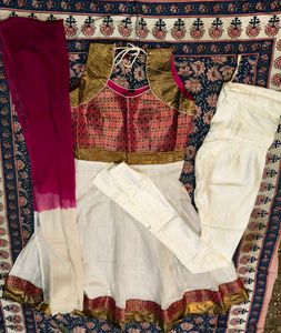 New Elegant White &amp; Pink Anarkali Suit Set