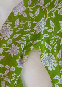 Green Floral Print Short Kurti