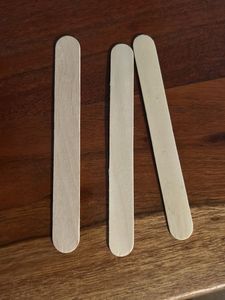 2 disposal spa gown+2 hairbands+3 wax stick+foot f