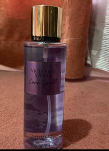 Victoria's Secret Love Spell Fragrance Mist