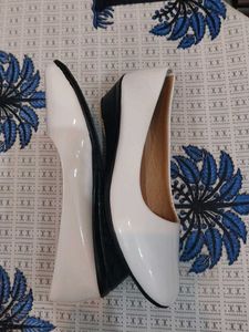 White Ballerinas - Classic &amp; Chic