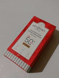 Dot & Key Tinted Sunscreen beige 05