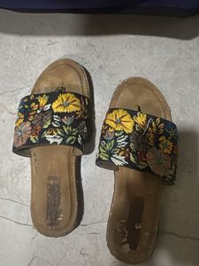 Embroidered Floral Slide Sandals